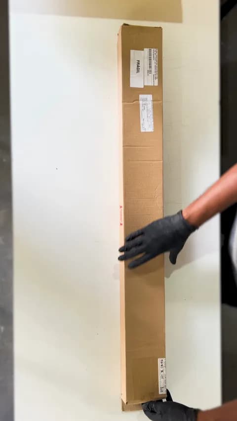 Imagem 4 do Cabideiro de Led de 80 Cm Em Alumínio Anodizado Com Sensor de Presença 6000k Branco Frio Blass